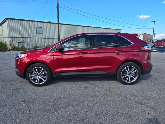 Used 2022 Ford Edge Titanium w/ Class II Trailer Tow Package AWD/4WD image 7