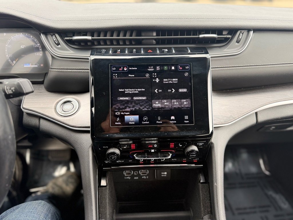 Used 2021 Jeep Grand Cherokee L Limited image 31