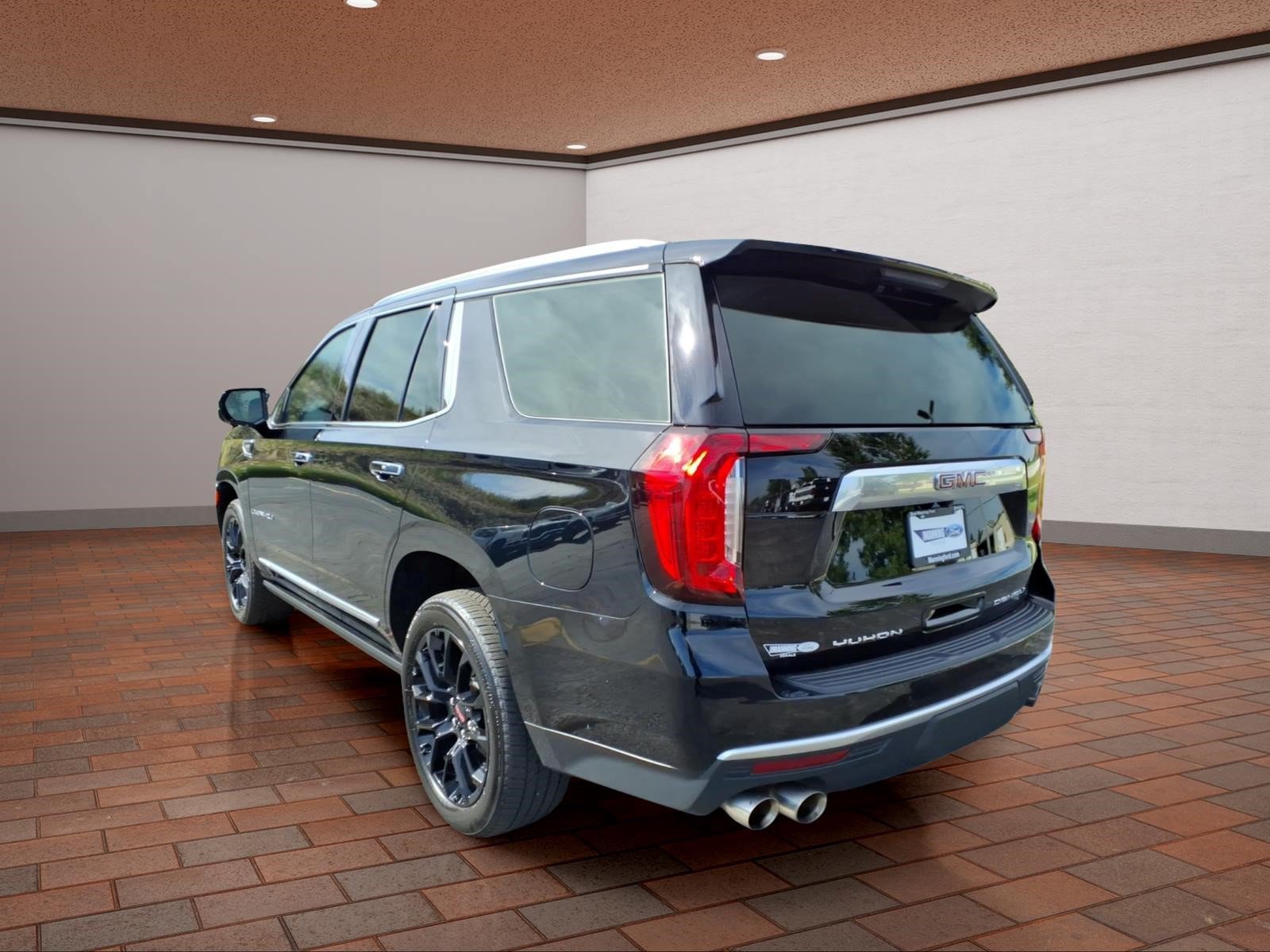 Used 2023 GMC Yukon Denali AWD/4WD image 6