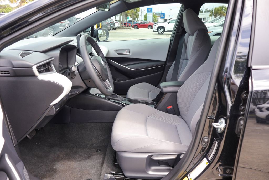 Used 2024 Toyota Corolla SE FWD image 8