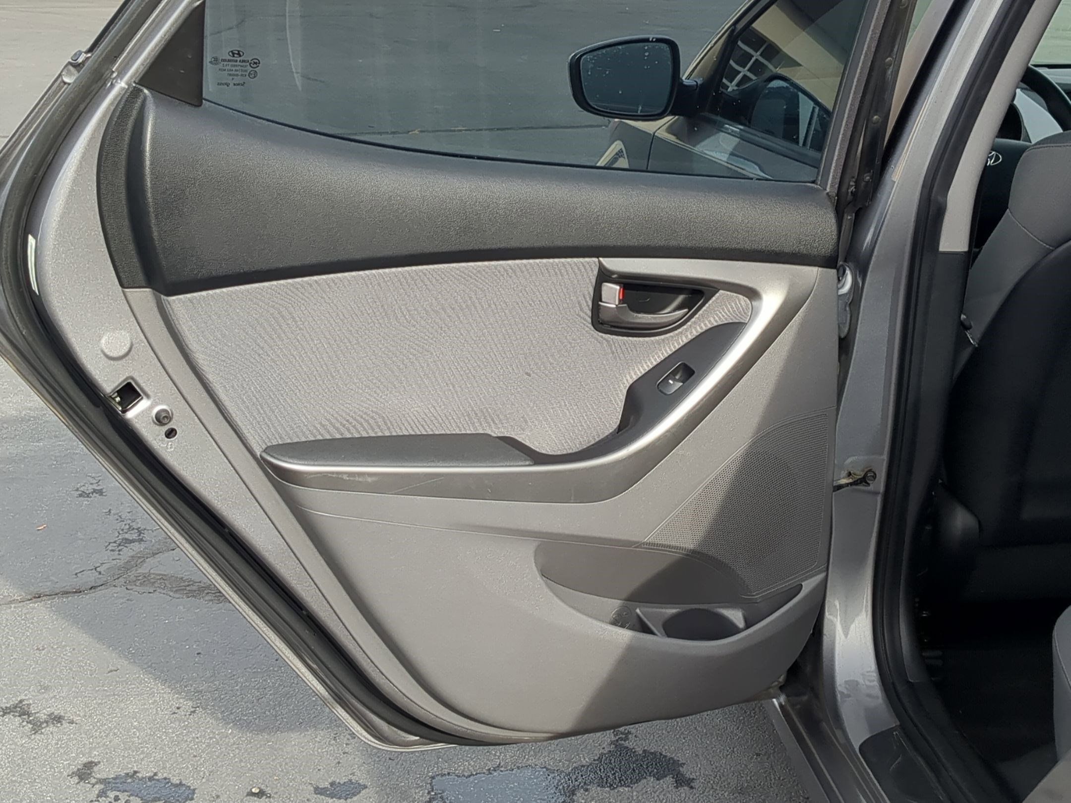 Used 2011 Hyundai Elantra GLS w/ Preferred Equipment Pkg 3 image 27