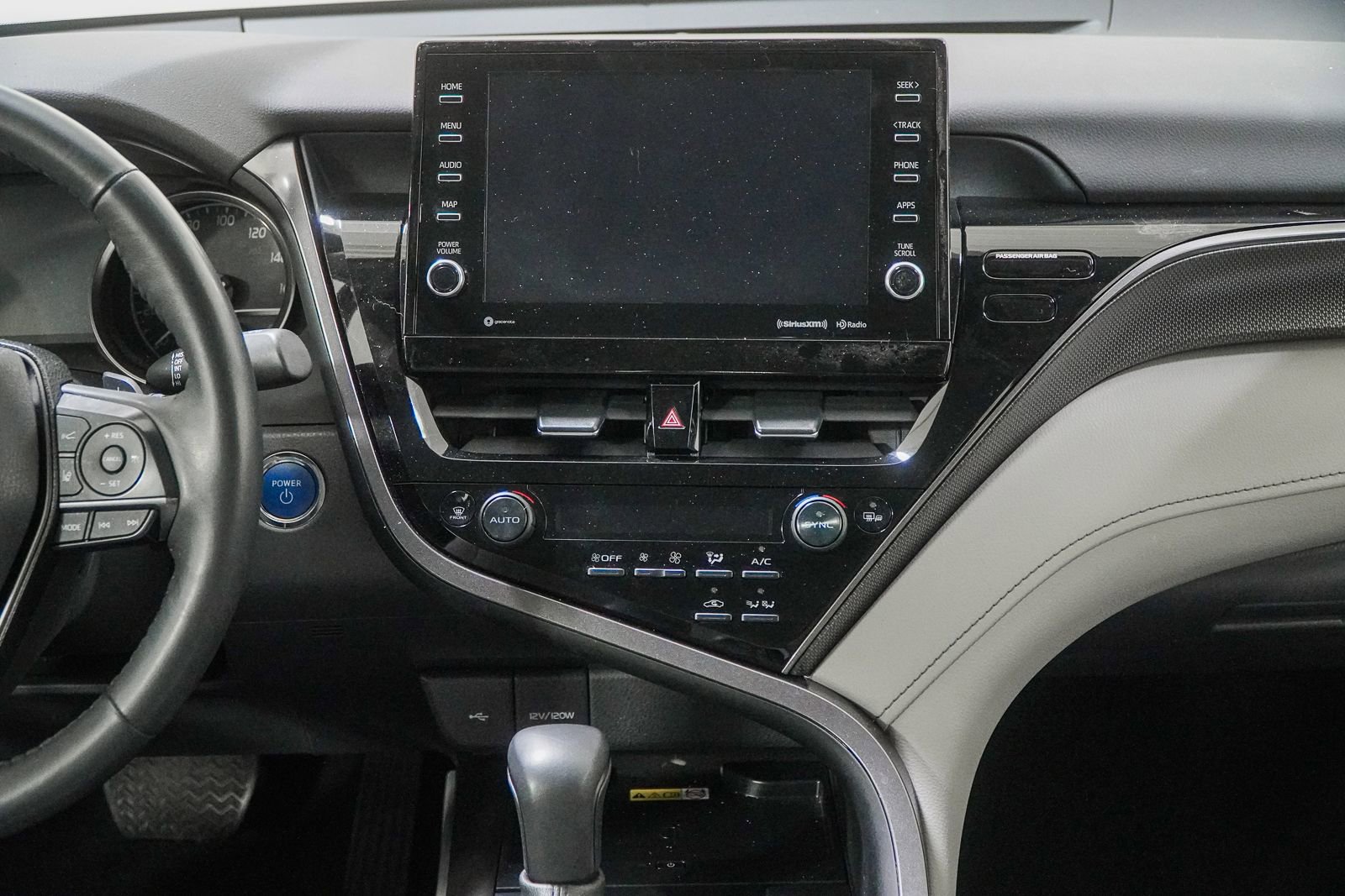 Used 2022 Toyota Camry XSE w/ Cold Weather Package FWD image 26