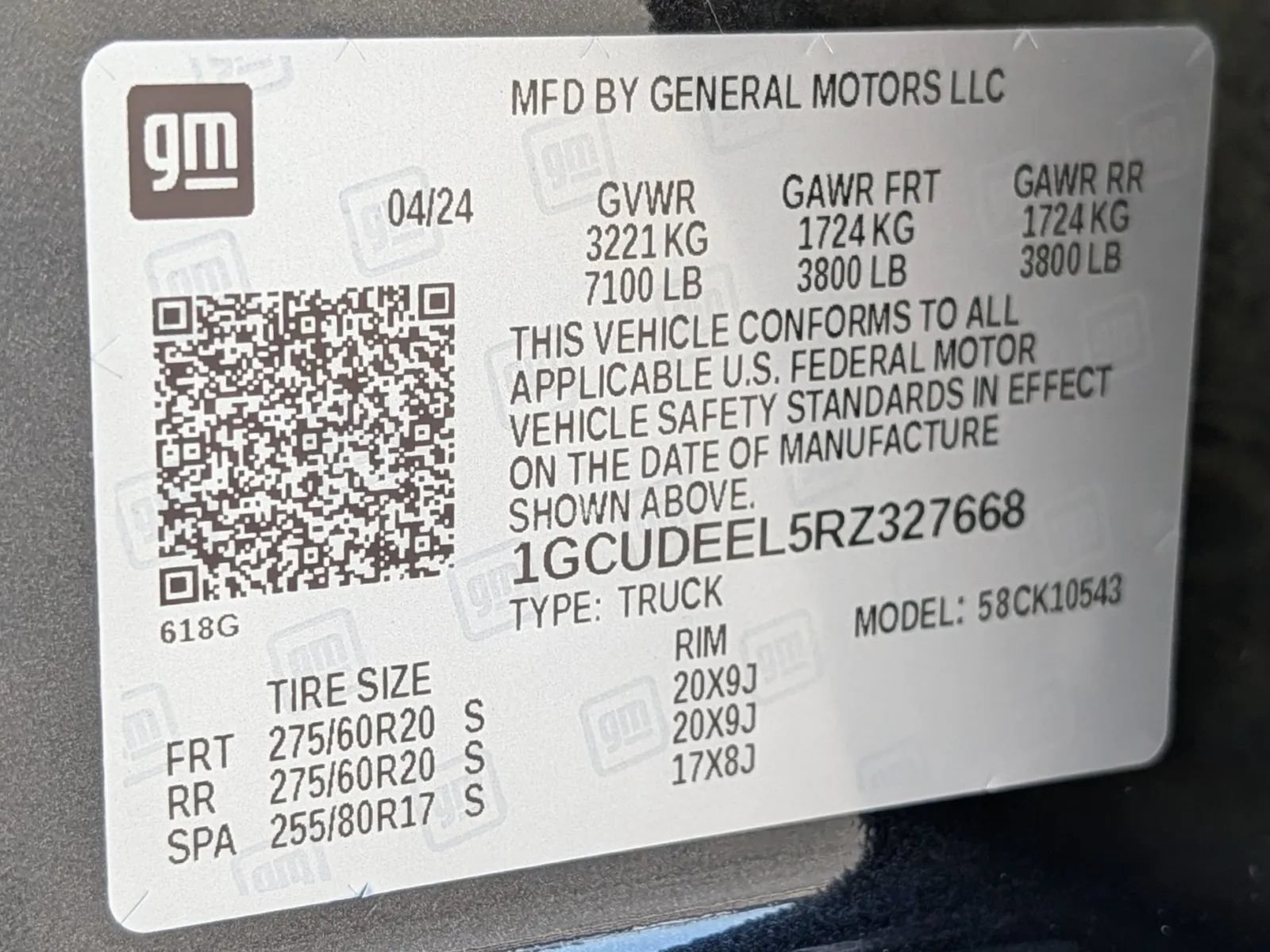 Used 2024 Chevrolet Silverado 1500 RST AWD/4WD image 28