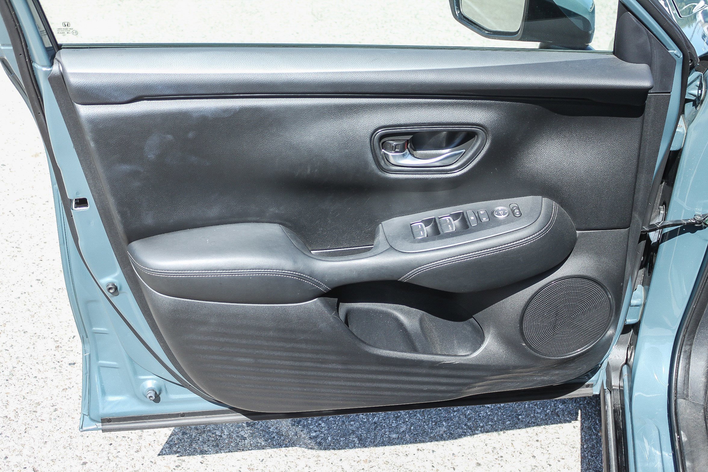 Used 2024 Honda HR-V EX-L image 22