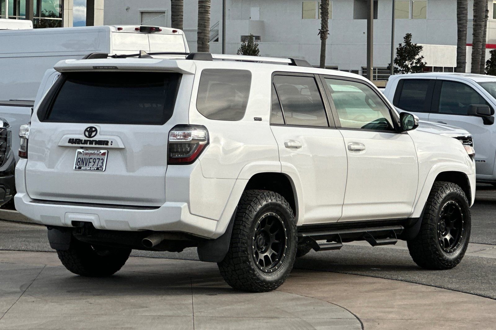 Used 2020 Toyota 4Runner SR5 Premium image 4