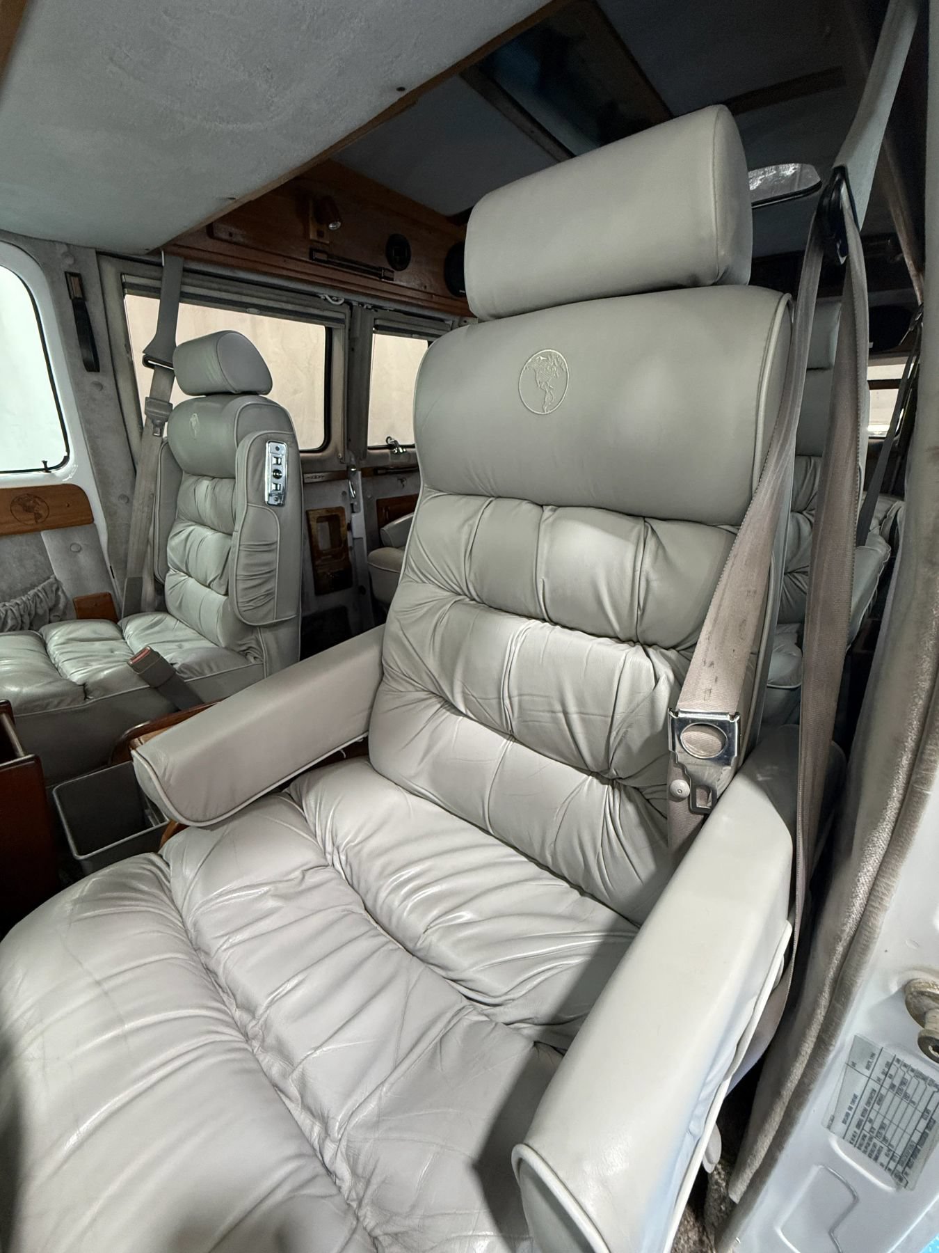 Used 1995 GMC G2500 Vandura RWD image 17