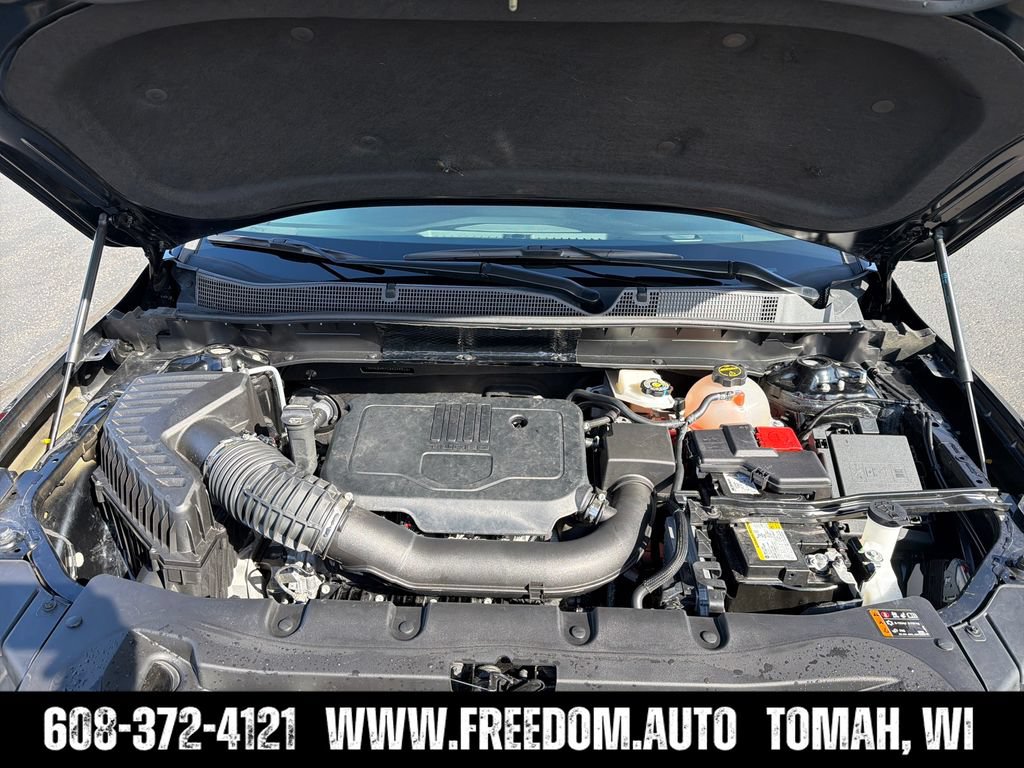 Used 2025 Chevrolet Blazer LT AWD/4WD image 21