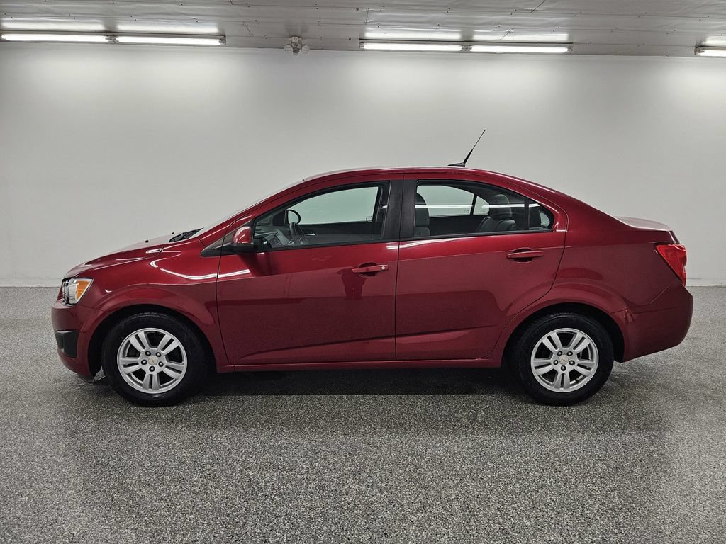 Used 2012 Chevrolet Sonic LS FWD image 8