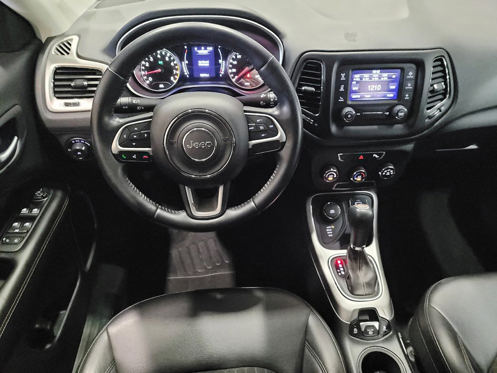 Used 2018 Jeep Compass Latitude w/ Safe & Security Group image 22