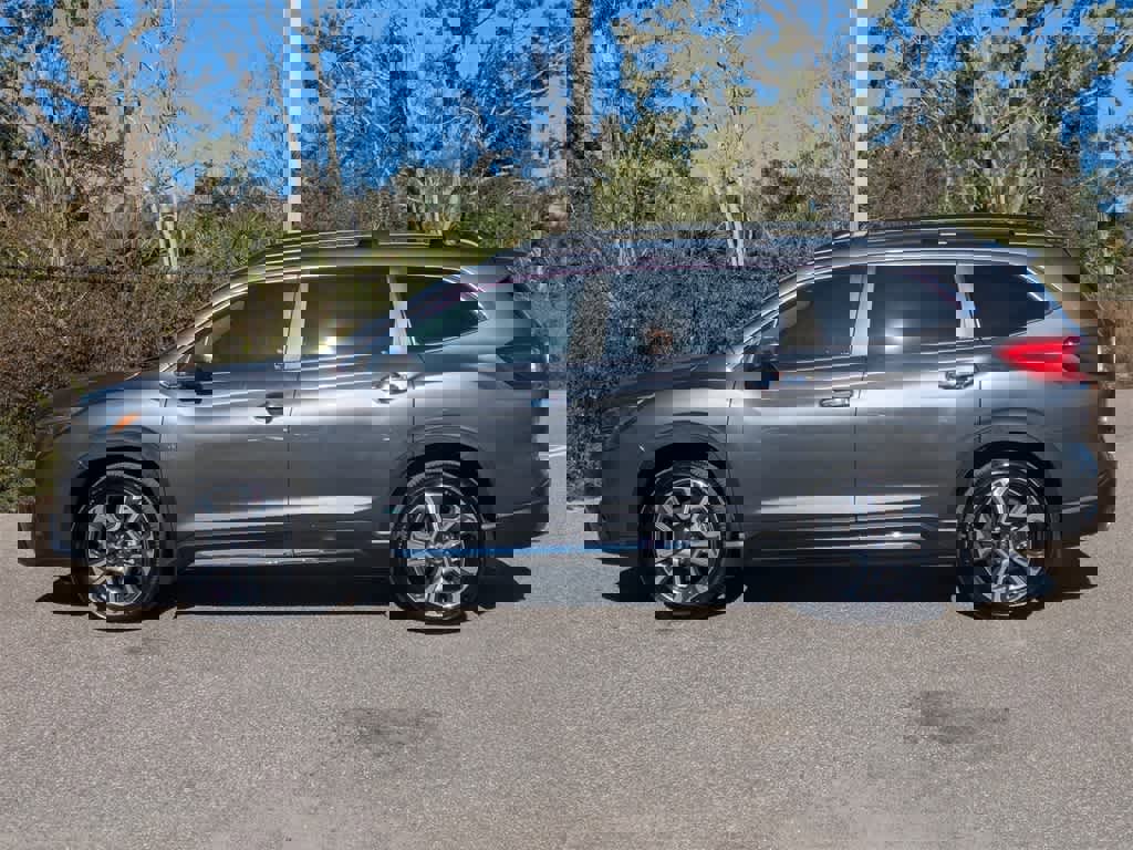 Used 2023 Subaru Ascent Touring image 2