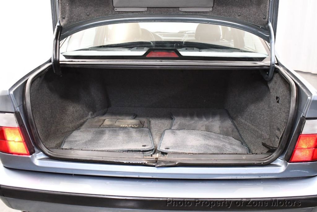 Used 1989 BMW 525i Sedan image 15