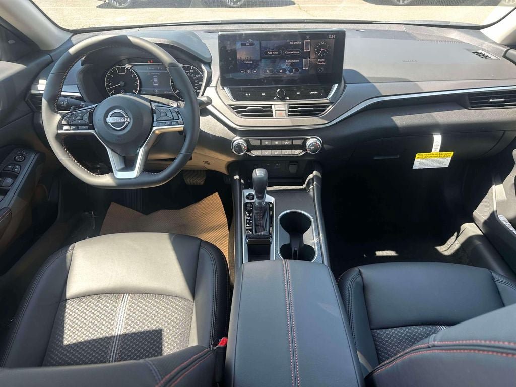 New 2026 Nissan Altima 2.5 SR FWD image 13