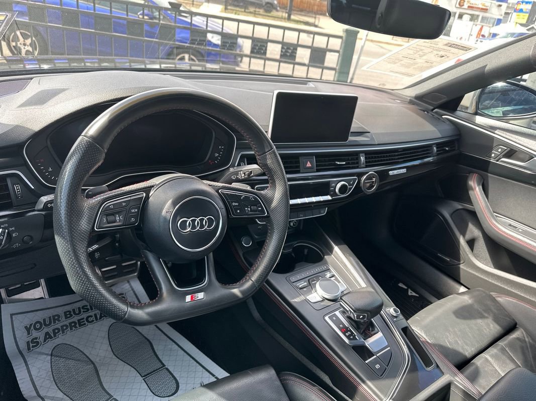 Used 2018 Audi A4 2.0T Premium Plus w/ Premium Plus Package image 27