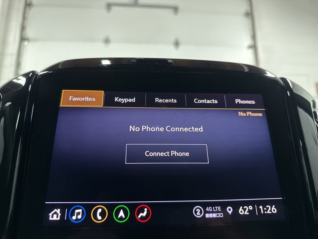 Used 2023 Chevrolet Traverse RS image 32