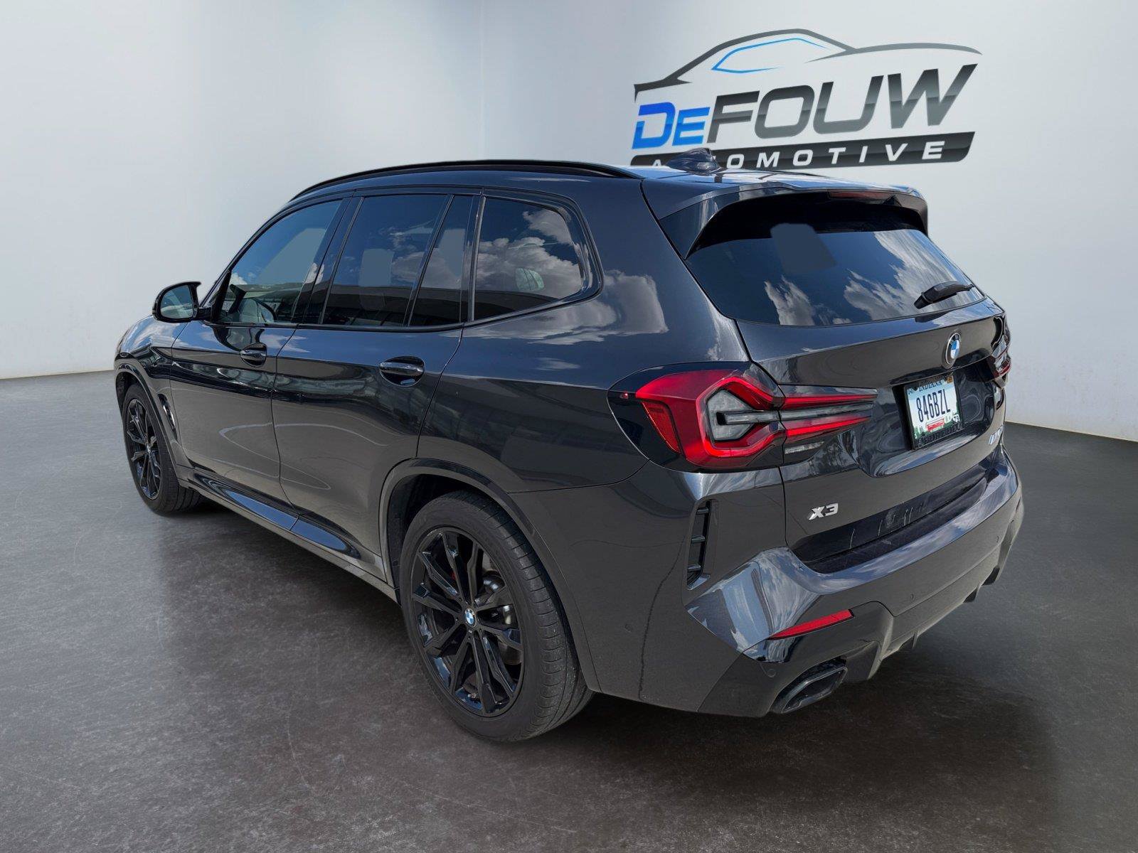 Used 2022 BMW X3 M40i AWD/4WD image 11