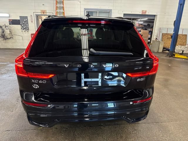 Used 2025 Volvo XC60 B5 Plus w/ Climate Package AWD/4WD image 5