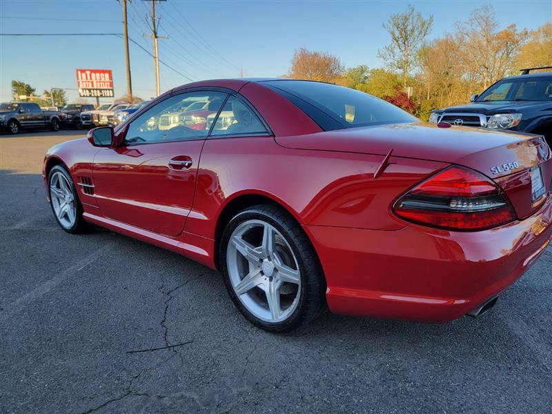 Used 2011 Mercedes-Benz SL 550 image 9