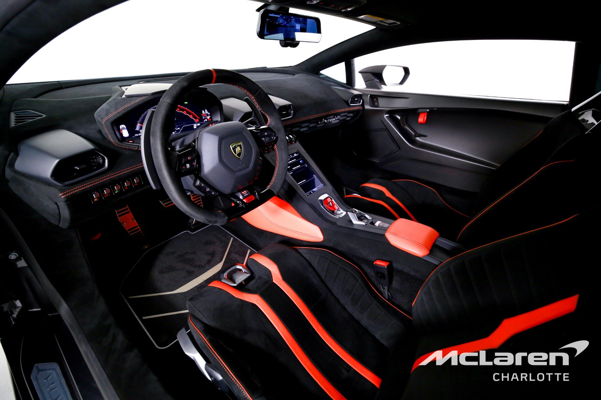 Used 2022 Lamborghini Huracan STO RWD image 12