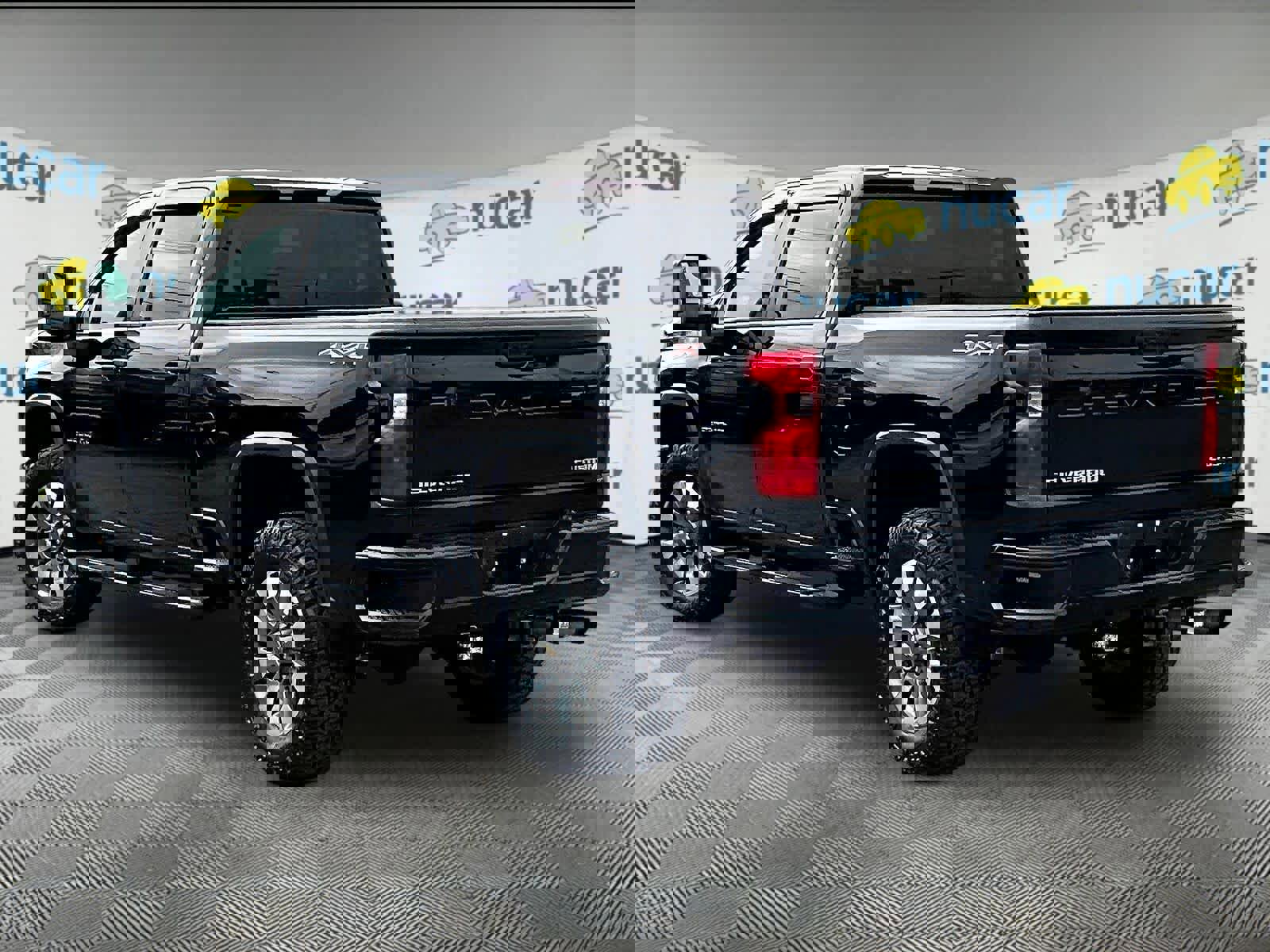 Used 2023 Chevrolet Silverado 2500 Custom w/ Custom Value Package image 4