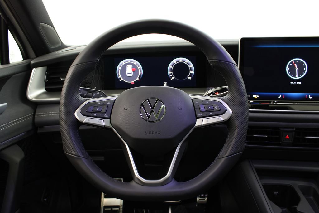 New 2026 Volkswagen Tiguan SE R-Line FWD image 22