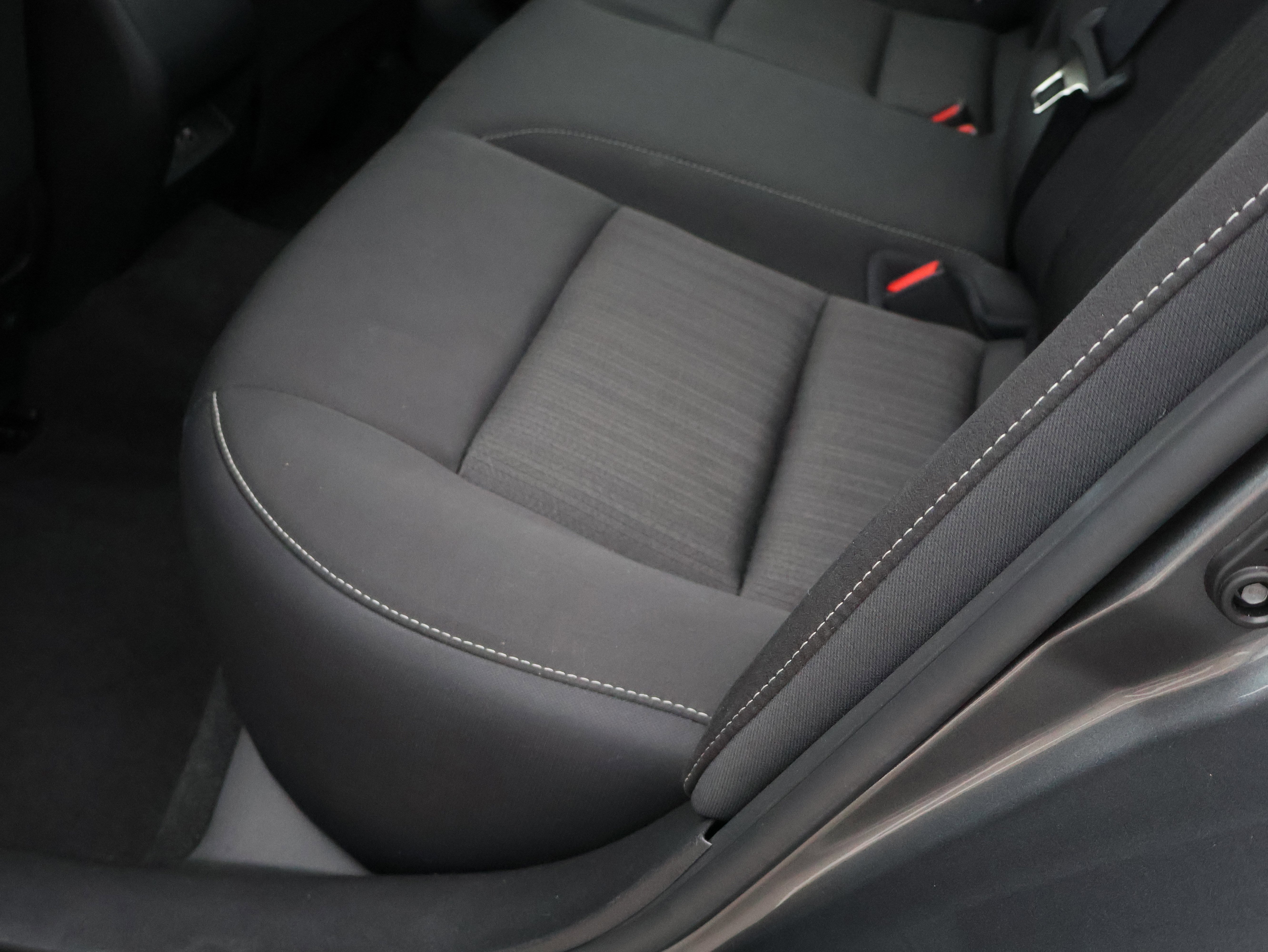 Used 2025 Nissan Altima 2.5 SV image 19