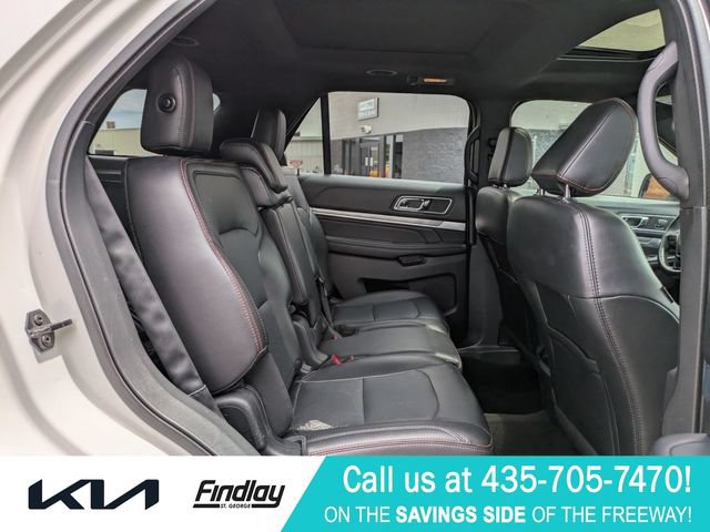 Used 2018 Ford Explorer Sport w/ Equipment Group 401A AWD/4WD image 31
