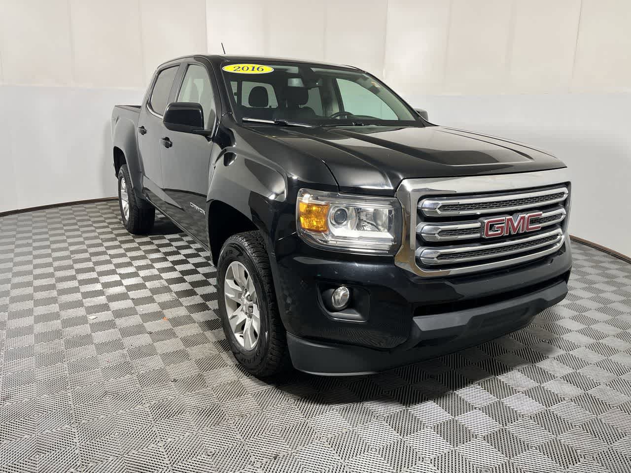 Used 2016 GMC Canyon SLE w/ SLE Convenience Package AWD/4WD image 2