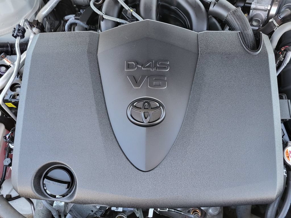 Used 2021 Toyota Camry XSE w/ Navigation Package FWD image 32