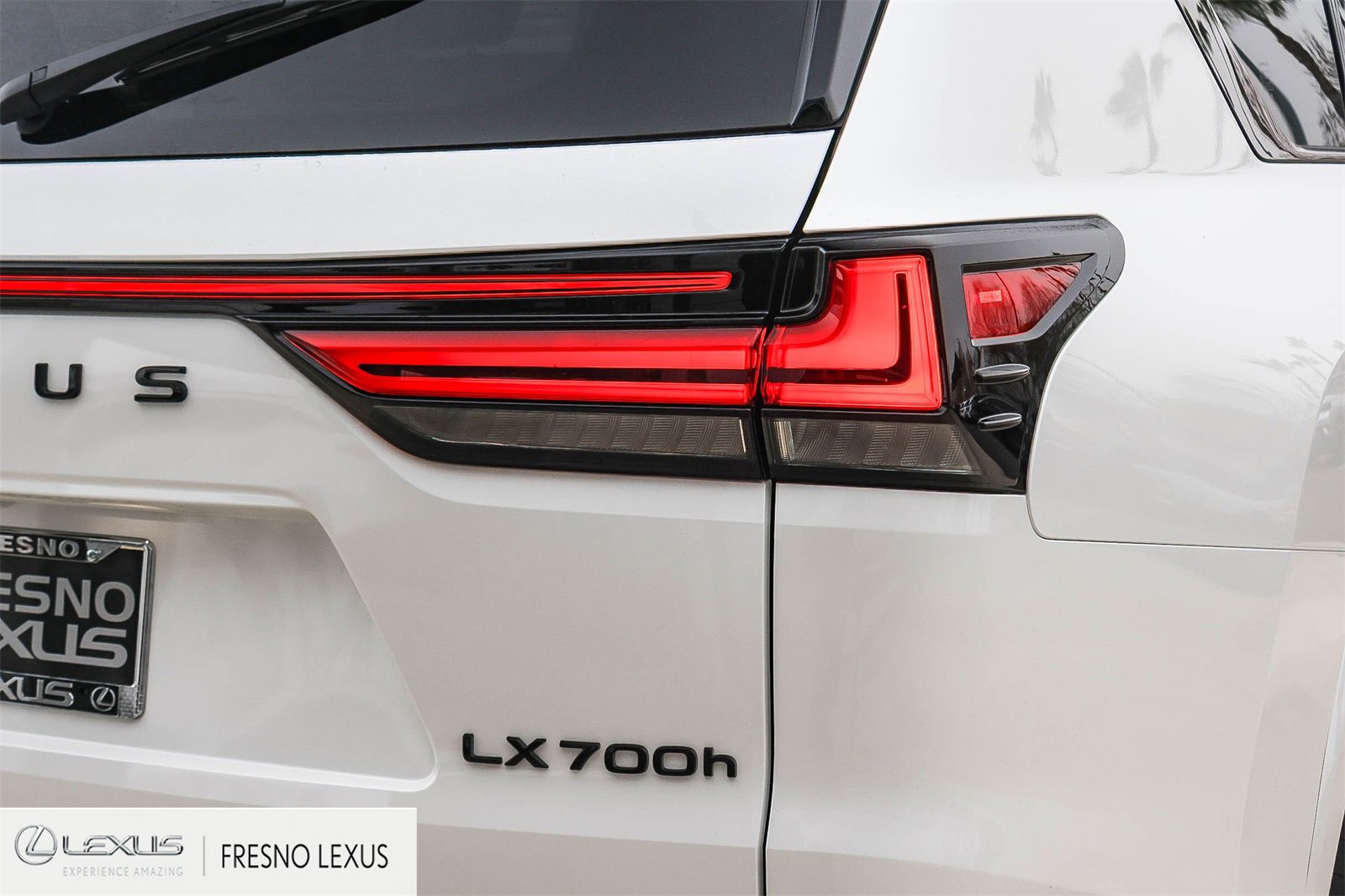New 2026 Lexus LX 700h Luxury image 7