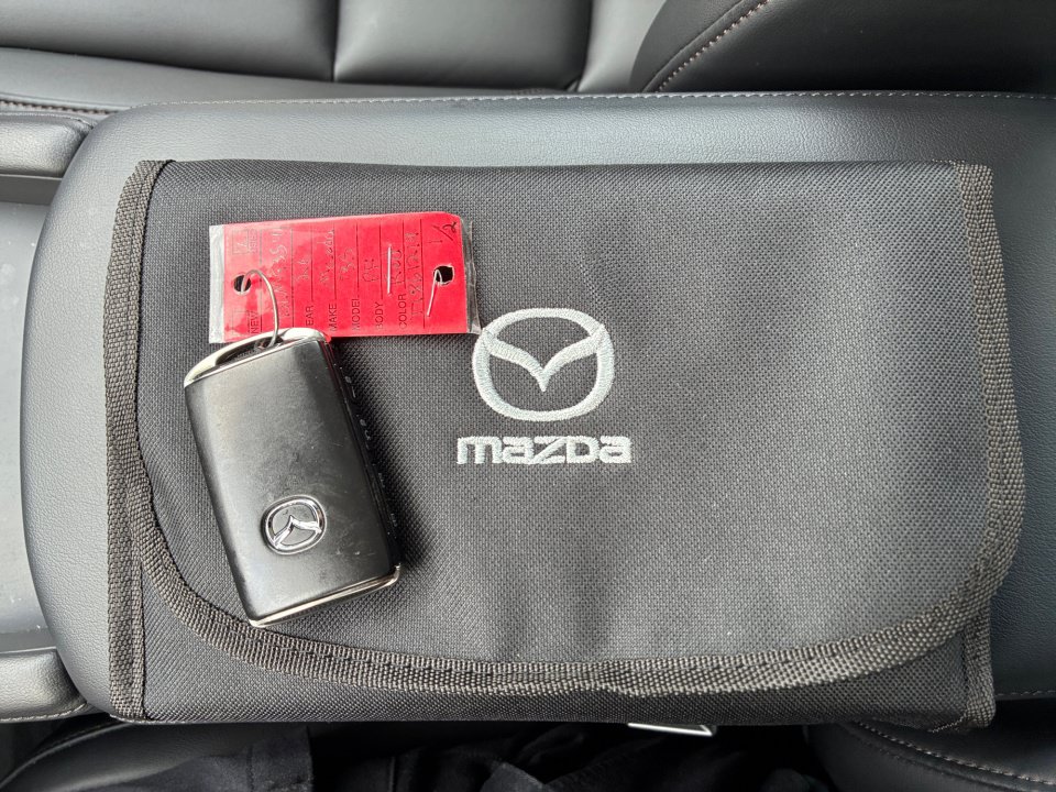 Certified 2026 MAZDA MAZDA3 2.5 S Sedan w/ Preferred Pkg FWD image 33
