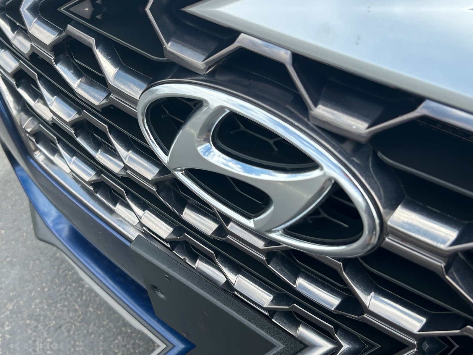 Used 2019 Hyundai Santa Fe SE FWD image 23