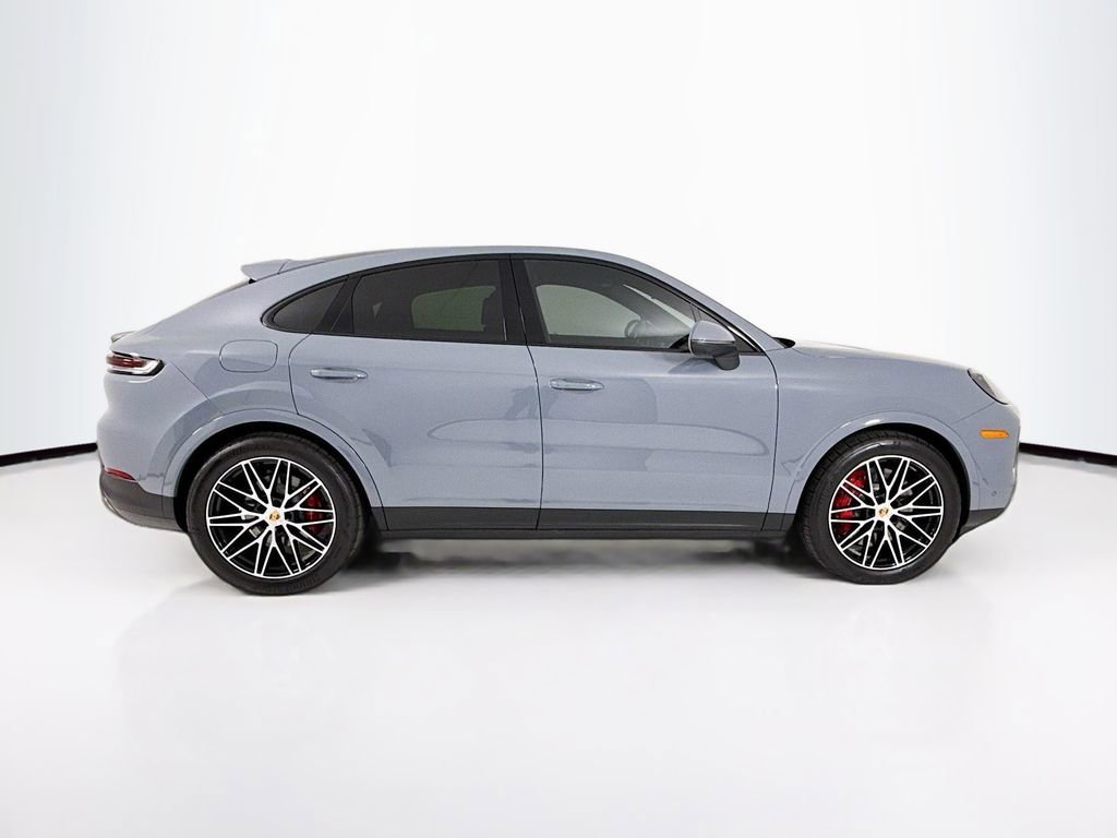 Certified 2026 Porsche Cayenne S AWD/4WD image 8