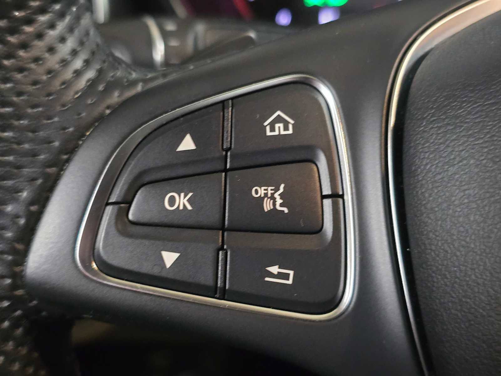 Used 2017 Mercedes-Benz C 300 Sedan image 36