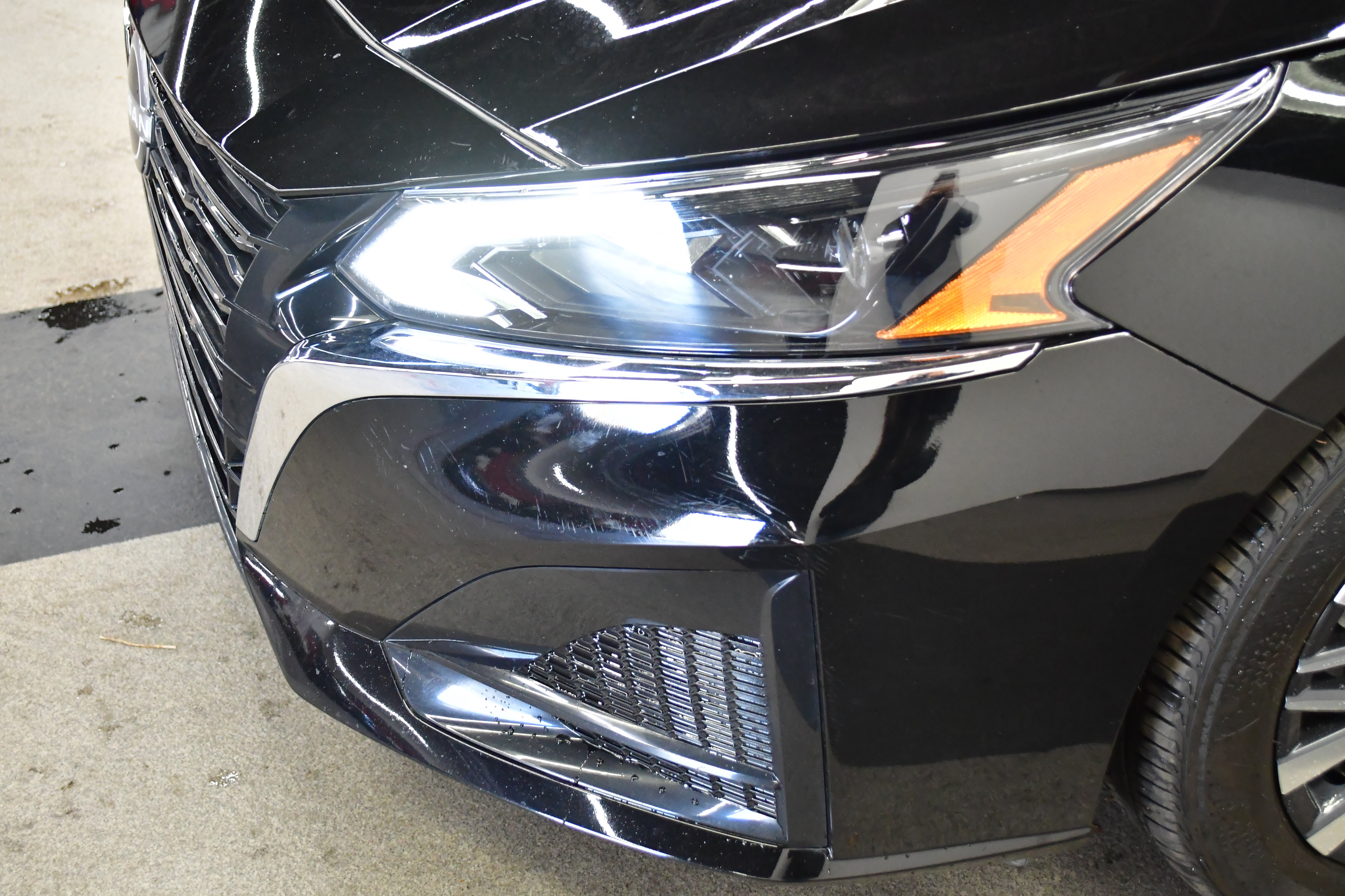 Used 2025 Nissan Altima 2.5 SV FWD image 27