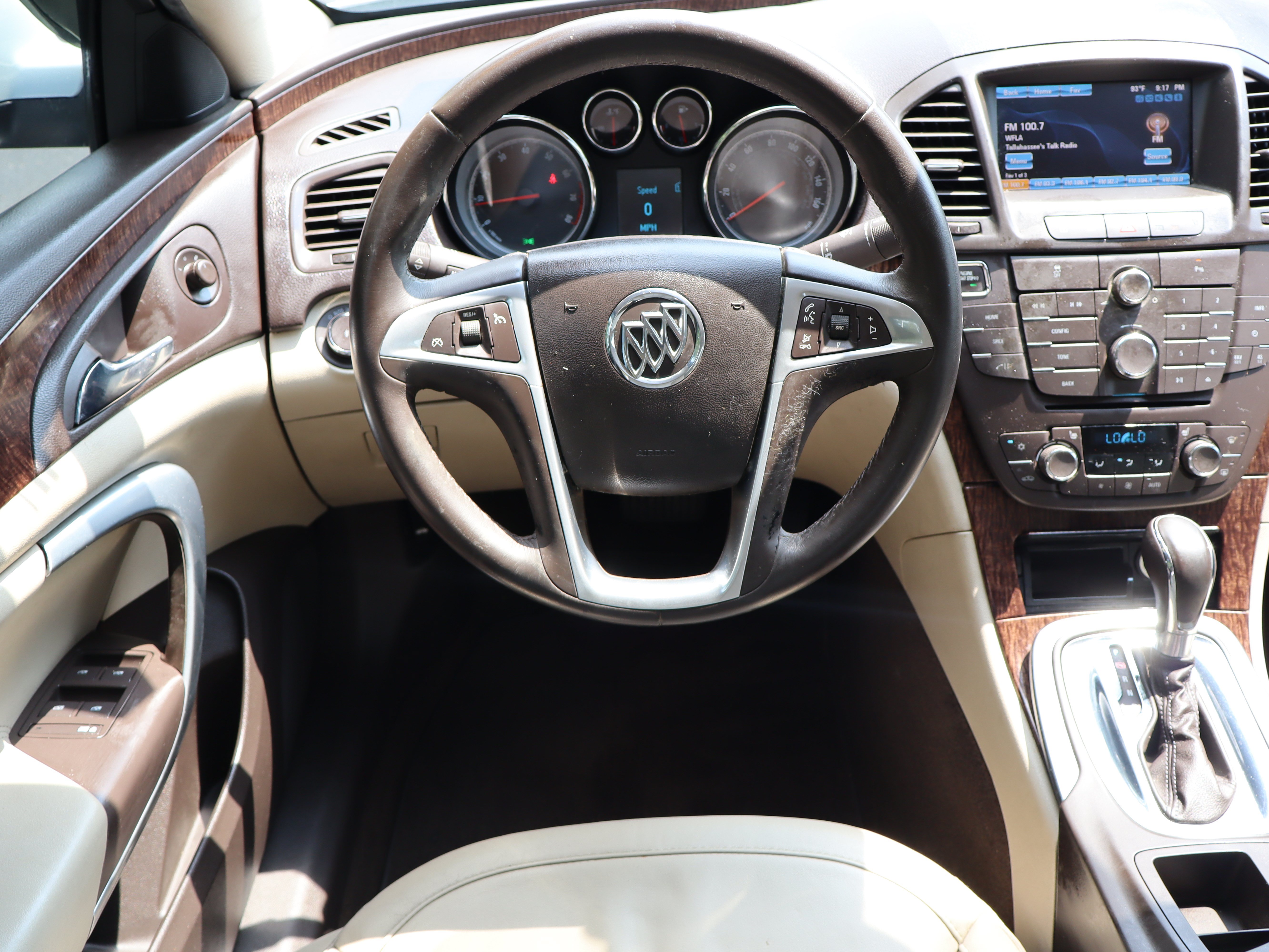 Used 2012 Buick Regal Premium FWD image 23