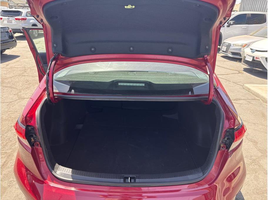 Used 2024 Toyota Corolla LE FWD image 7