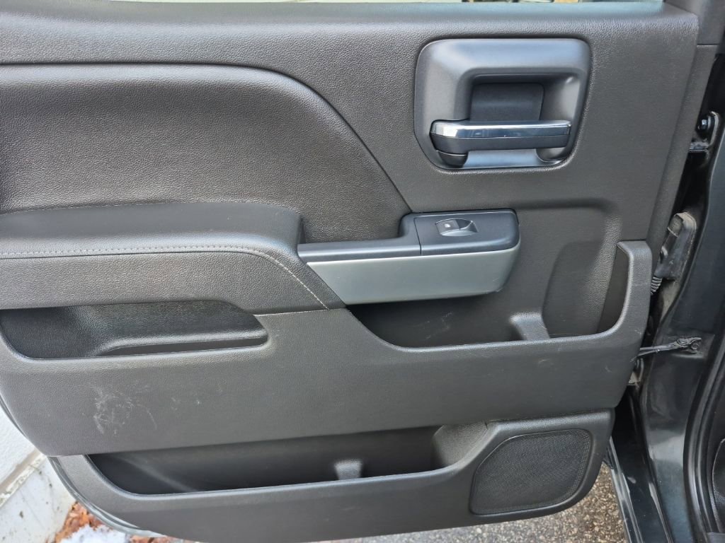 Used 2018 Chevrolet Silverado 1500 LT w/ All Star Edition image 14