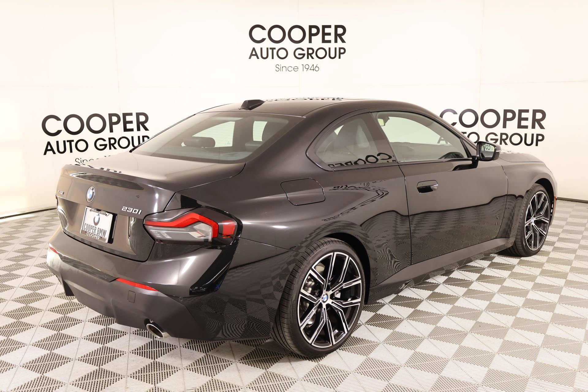 Used 2024 BMW 230i xDrive 230i xDrive w/ Convenience Package image 21