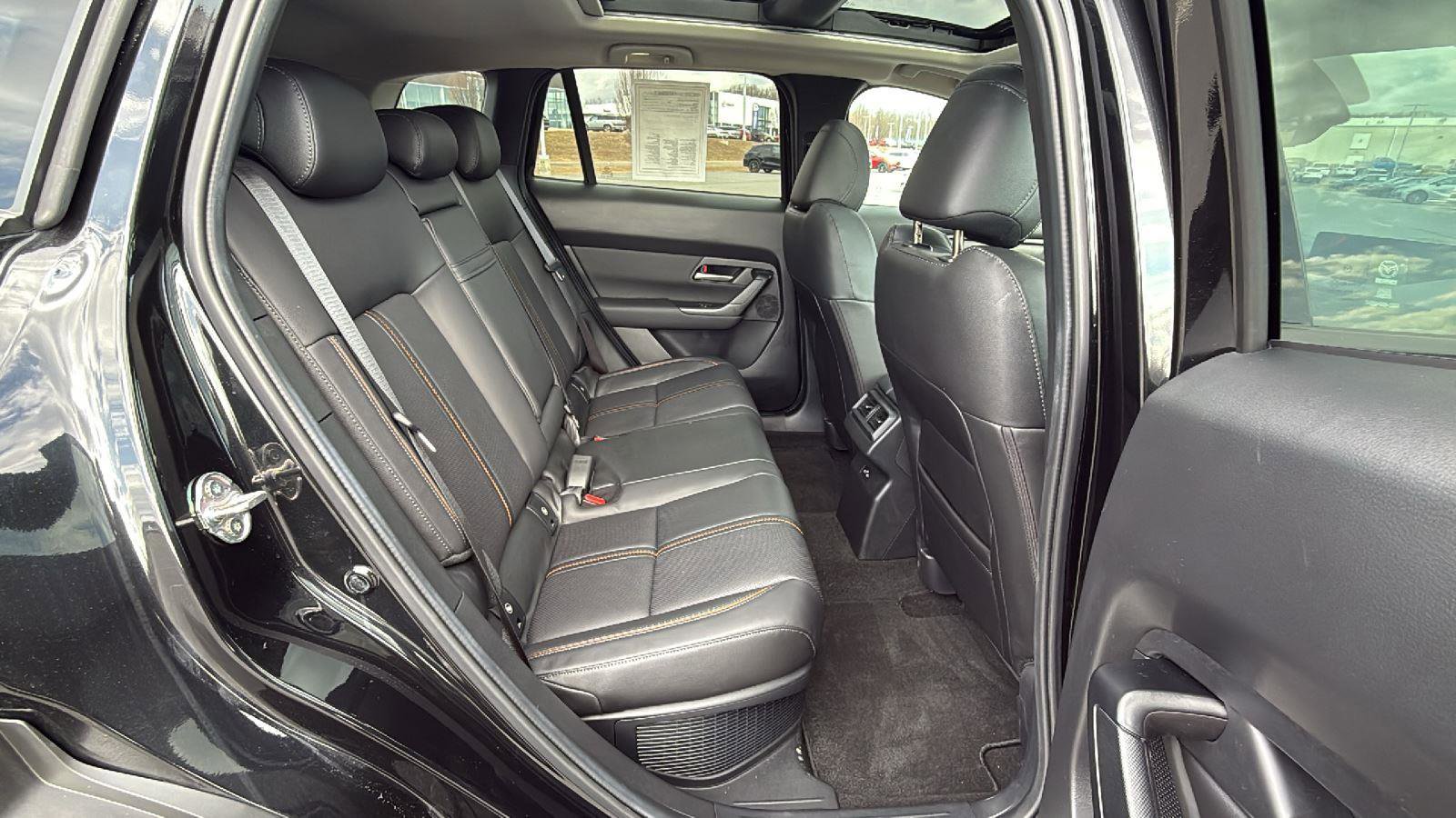 Certified 2025 MAZDA CX-50 AWD 2.5 Hybrid w/ Premium Pkg image 19