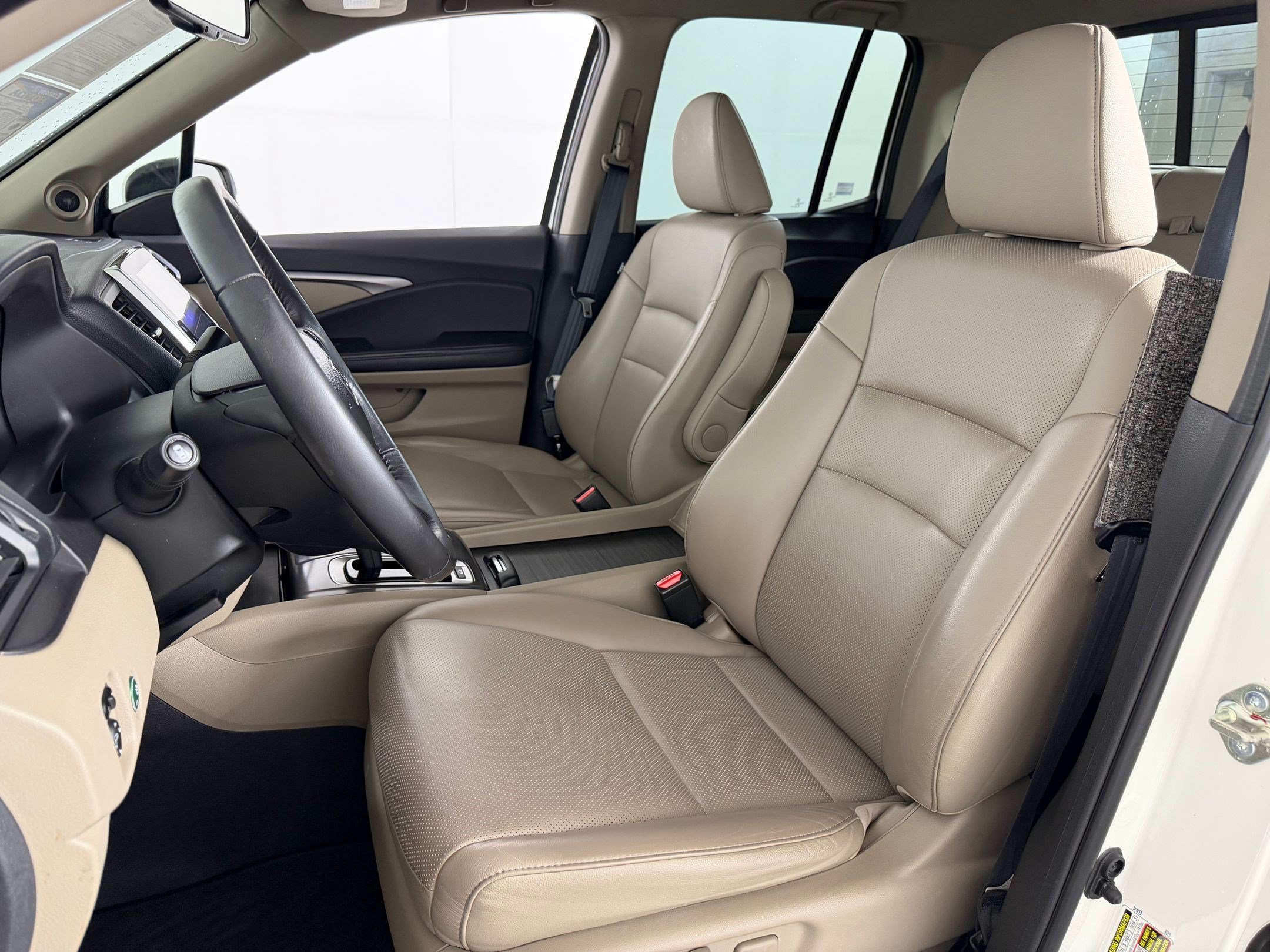Certified 2019 Honda Ridgeline RTL-T image 4