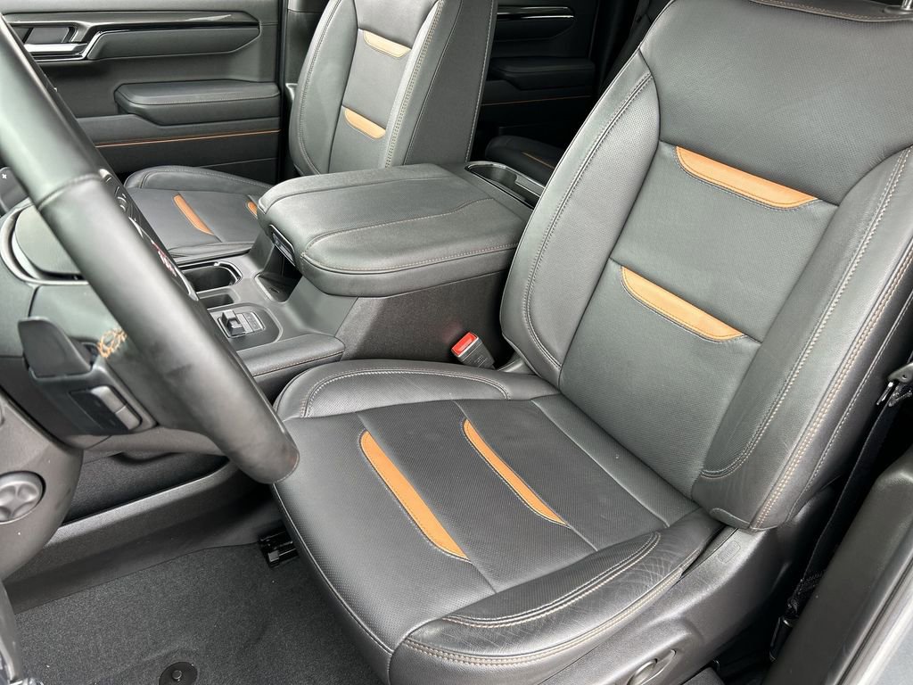 Used 2025 GMC Sierra 1500 AT4 w/ Technology Package image 19