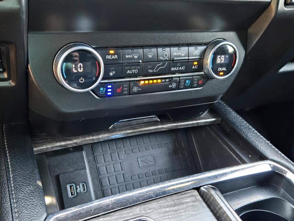 Used 2021 Ford Expedition Limited AWD/4WD image 31