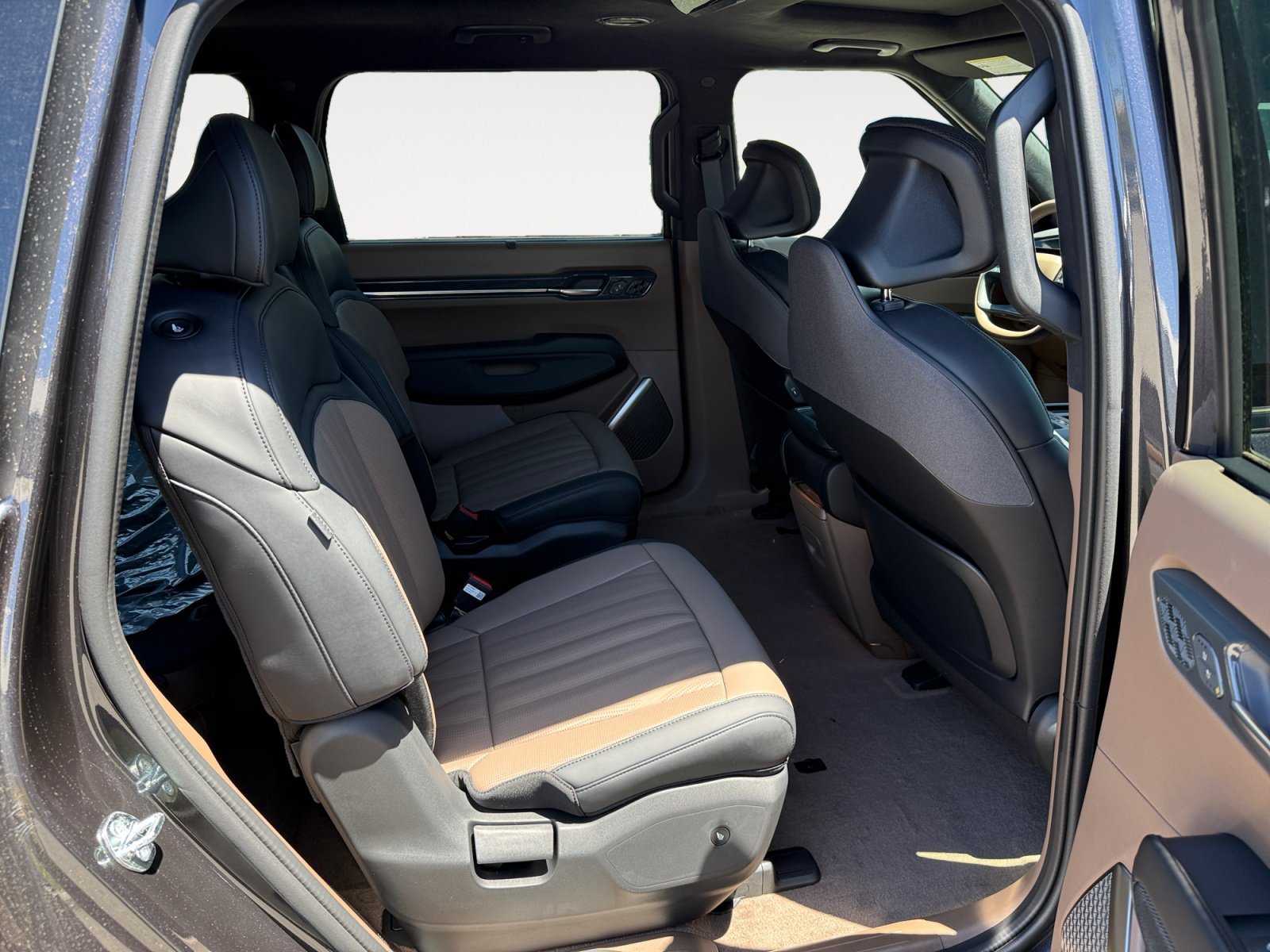 New 2026 Kia EV9 GT-Line AWD/4WD image 18