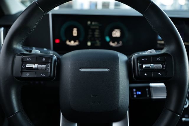 Used 2024 Hyundai Santa Fe SE image 32