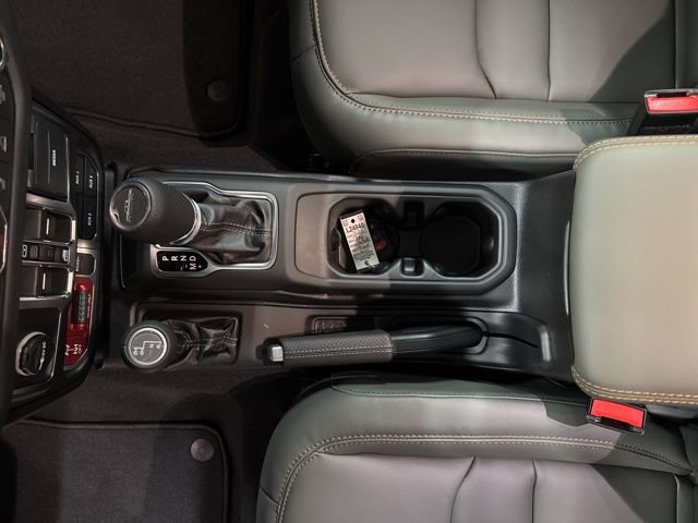 New 2026 Jeep Gladiator Mojave w/ Safety Group image 32