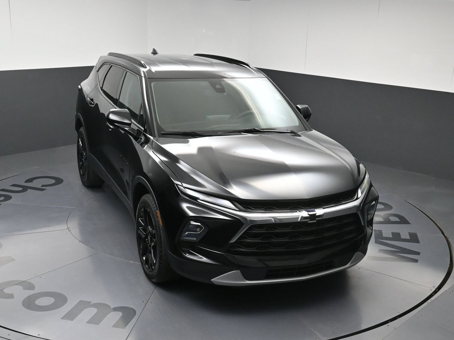 Used 2024 Chevrolet Blazer LT w/ Convenience Package FWD image 31
