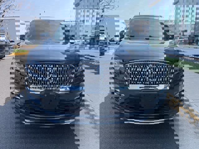 Used 2019 Lincoln MKC Reserve image 2