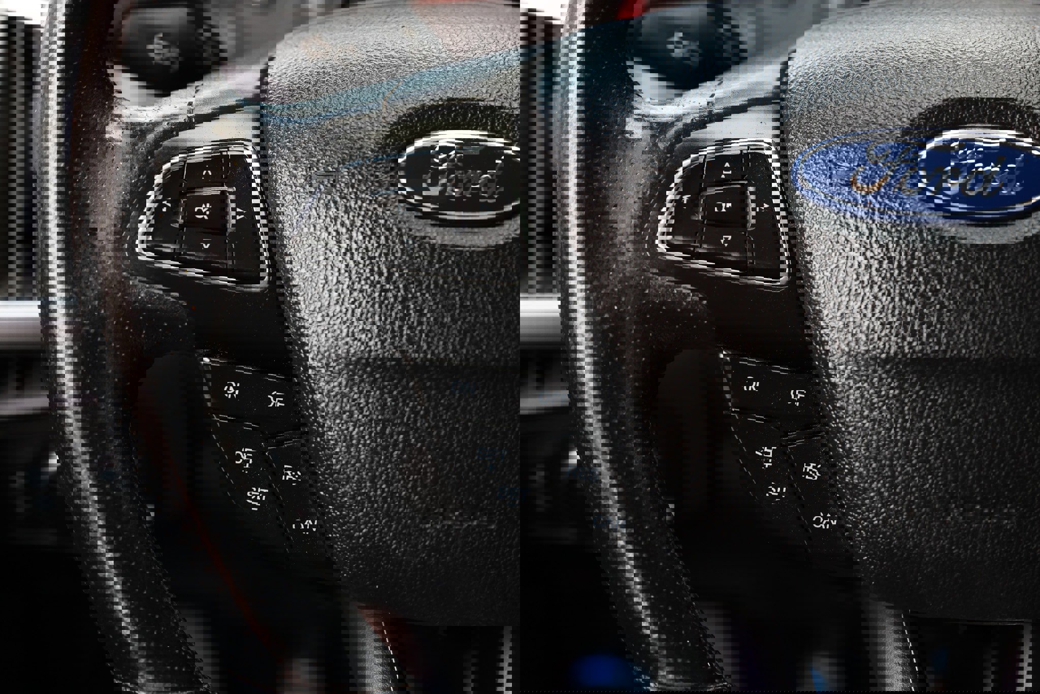 Used 2017 Ford Focus ST image 33