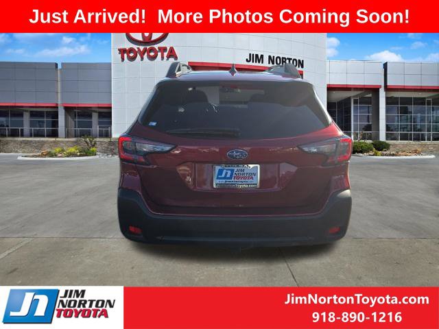 Used 2025 Subaru Outback Premium AWD/4WD image 5