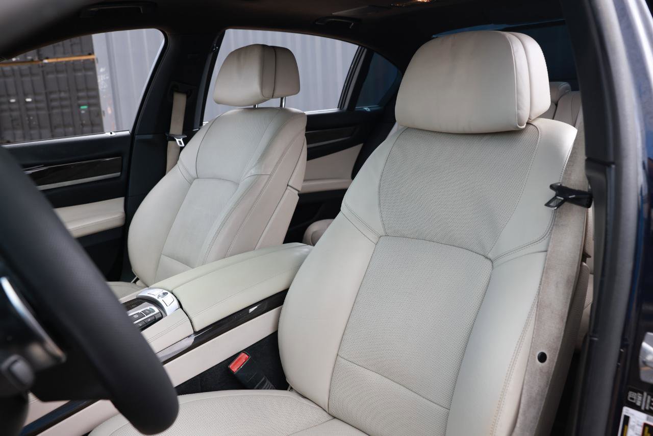 Used 2014 BMW 750Li RWD image 8